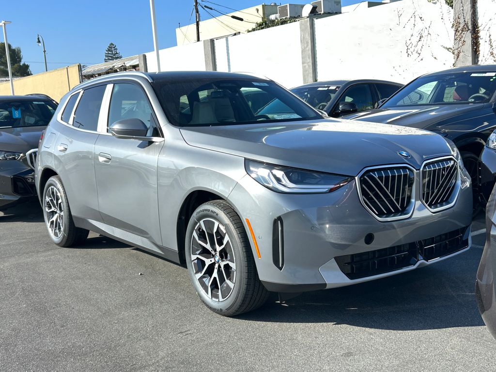 Thumbnail: 2026 BMW X3 - 2