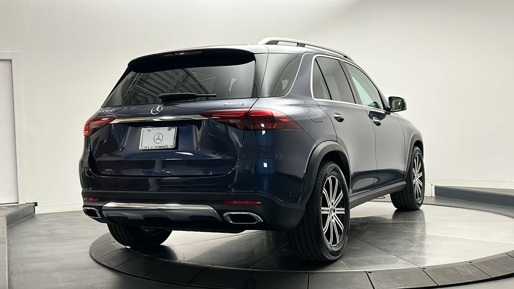 2025 Mercedes-Benz GLE 450 7