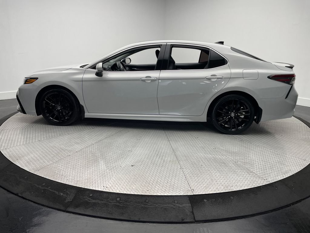 Thumbnail: 2023 Toyota Camry - 8