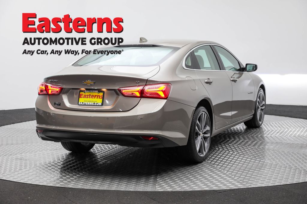 Used 2024 Gray Chevrolet LT image 5