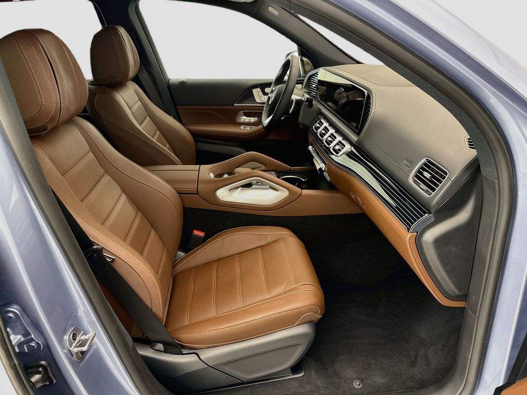 Thumbnail: 2026 Mercedes-Benz GLS - 19