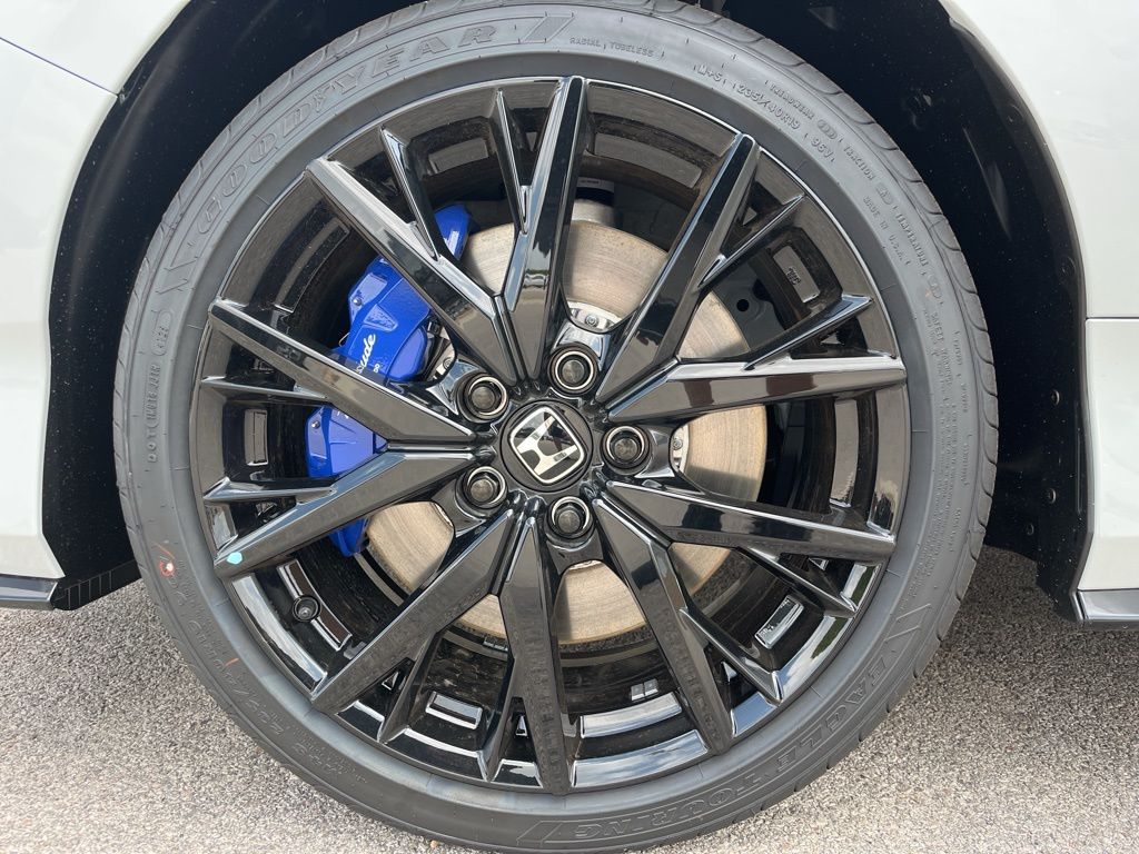 Thumbnail: 2026 Honda  - 6