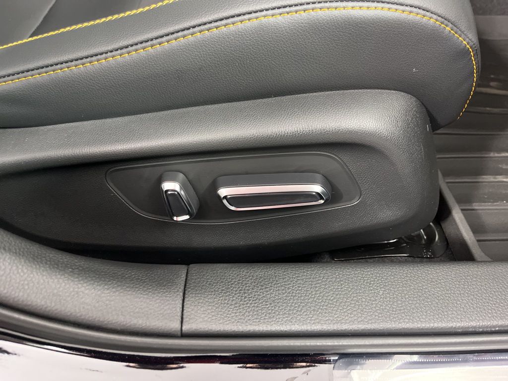 Thumbnail: 2026 Acura Integra - 8