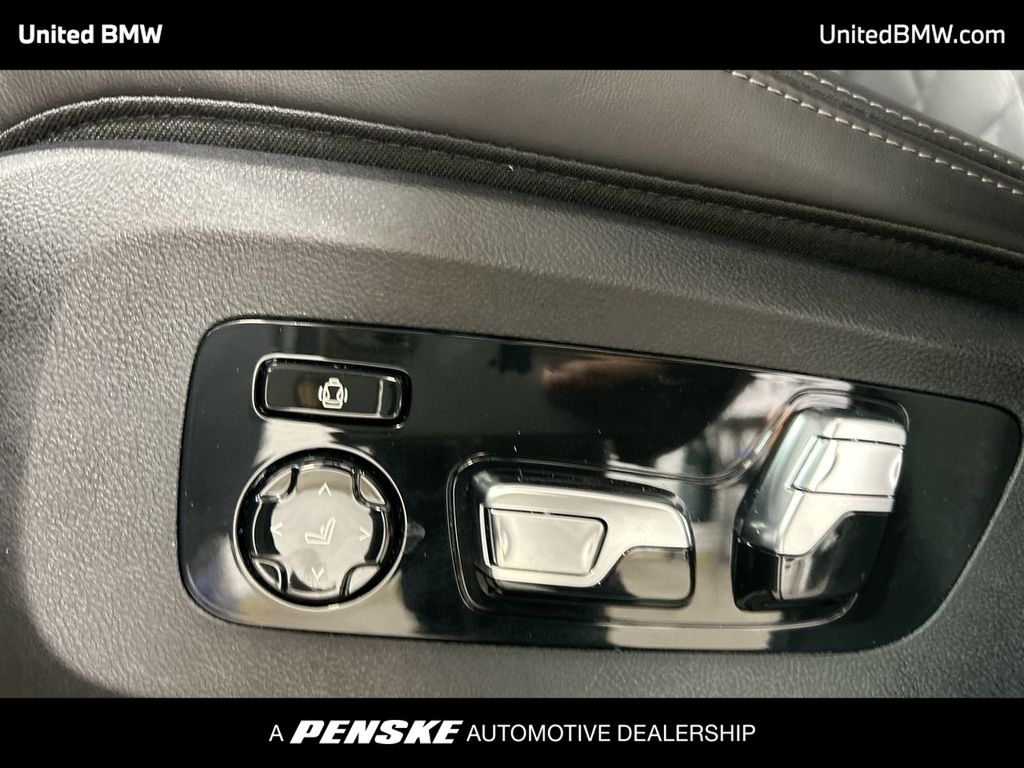 Thumbnail: 2025 BMW X5 - 12