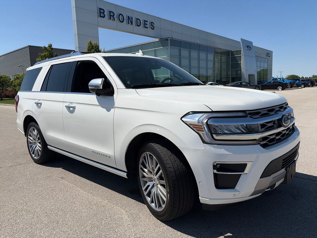 Star White Metallic Tri-Coat 2022 Ford Expedition SUV / Crossover Four-Wheel Drive Automatic
