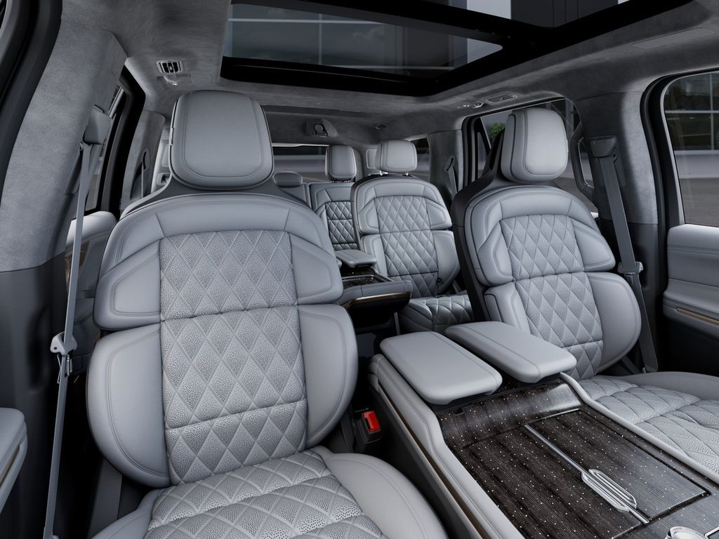 2027 Lincoln Navigator Black Label