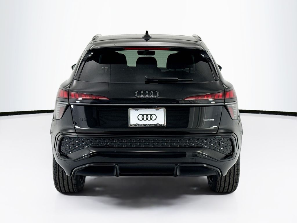 Thumbnail: 2026 Audi Q3 - 6
