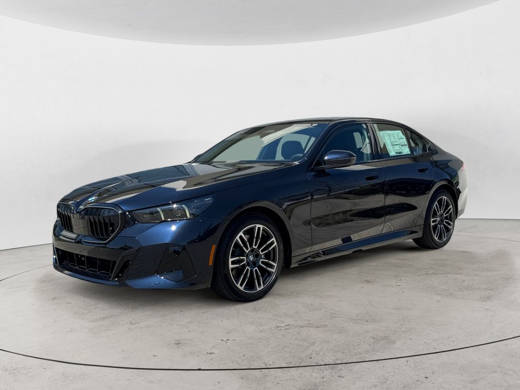Used 2025 Black BMW 530i xDrive image 3