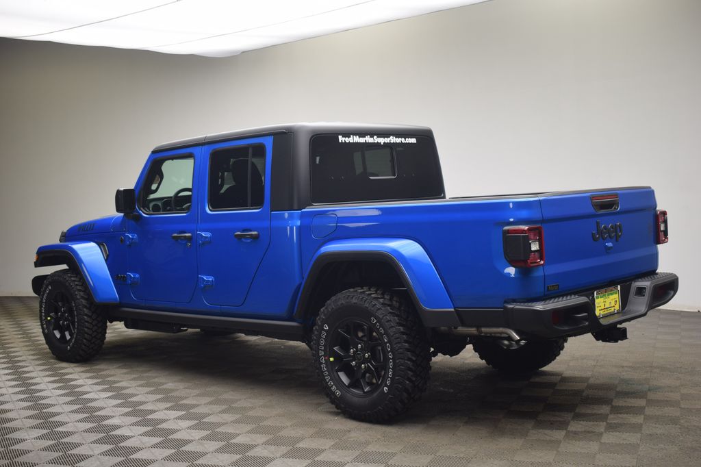 new 2026 Jeep Gladiator car, priced at $45,944