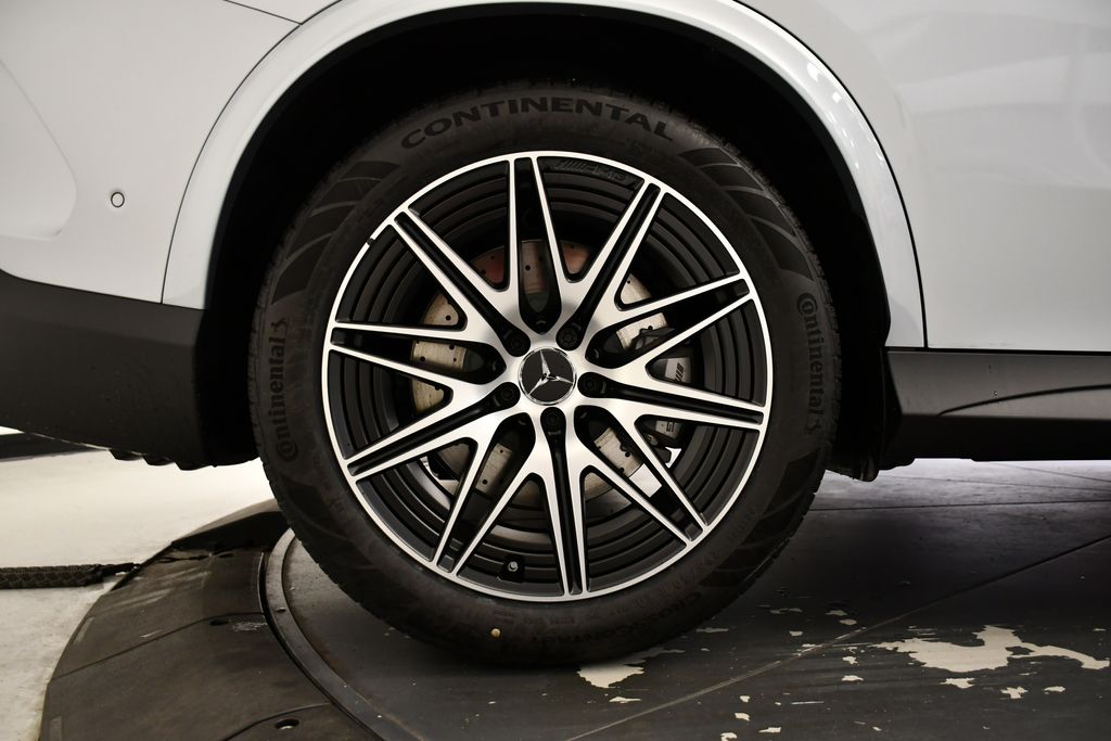 Thumbnail: 2026 Mercedes-Benz GLC - 16