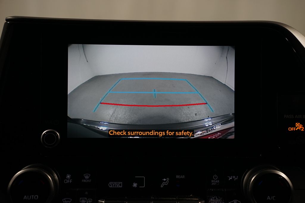 Thumbnail: 2023 Toyota Highlander - 19