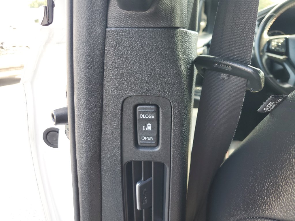 Used 2025 Honda Odyssey Van