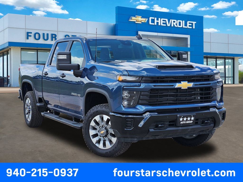 Lakeshore Blue Metallic 2026 Chevrolet Silverado 2500HD Custom Crew Cab 4WD Pickup Truck Four-Wheel Drive Automatic
