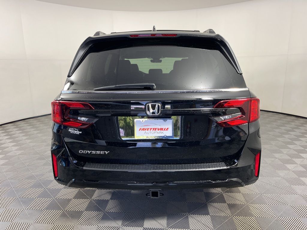 Thumbnail: 2026 Honda Odyssey - 4