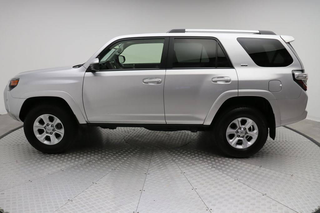 2024 Toyota 4Runner SR5 12