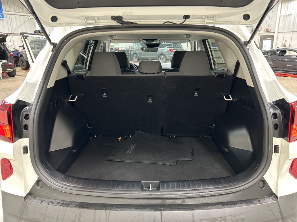 used 2023 Kia Seltos car, priced at $20,962