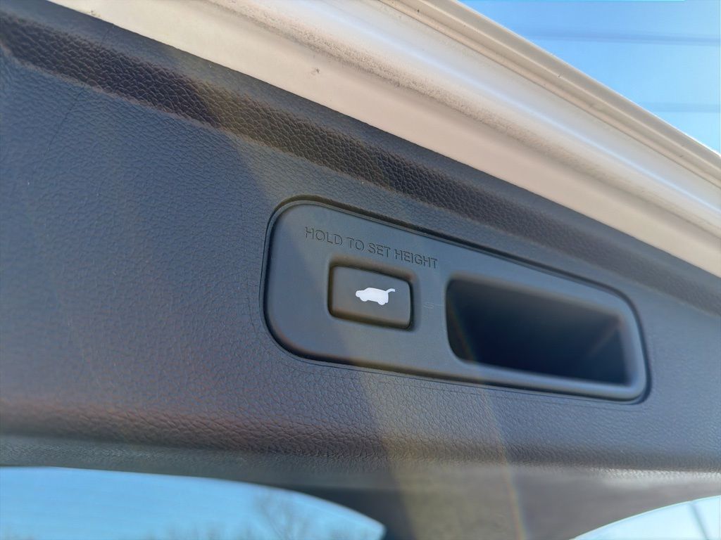 Thumbnail: 2024 Honda Odyssey - 24