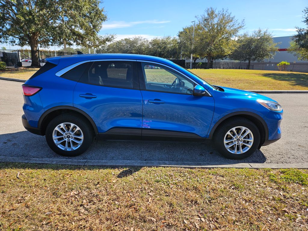 2020 Ford Escape SE 6