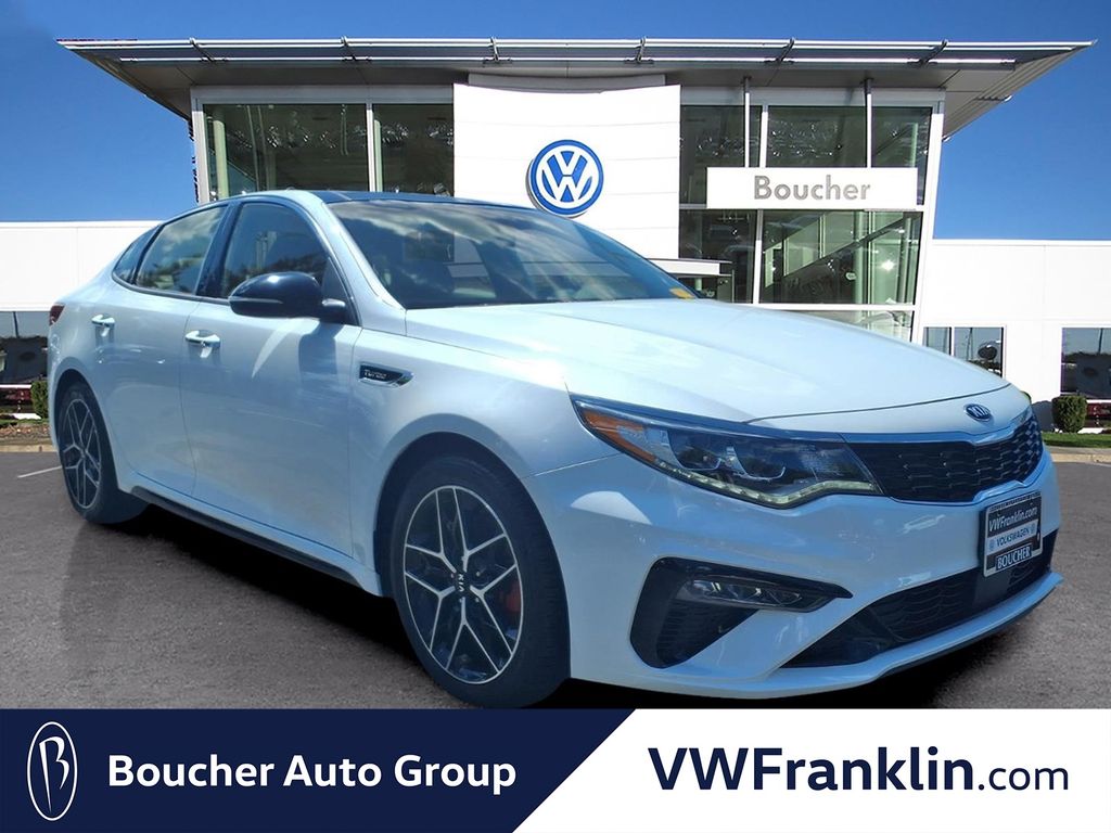 Snow White Pearl 2019 Kia Optima Sedan Front-Wheel Drive 6-Speed Automatic