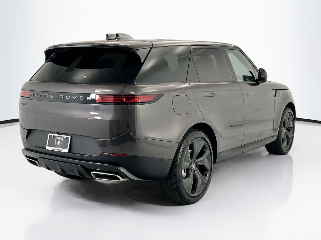 Thumbnail: 2025 Land Rover Range Rover Sport - 5
