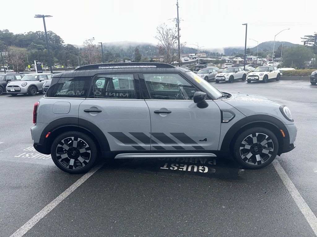 Thumbnail: 2023 MINI Cooper Countryman - 6
