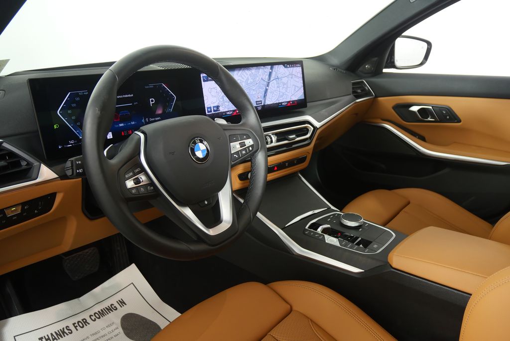 Thumbnail: 2024 BMW 3 Series - 13