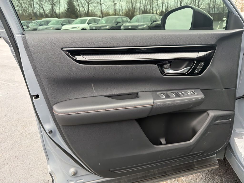 Thumbnail: 2023 Honda CR-V - 19