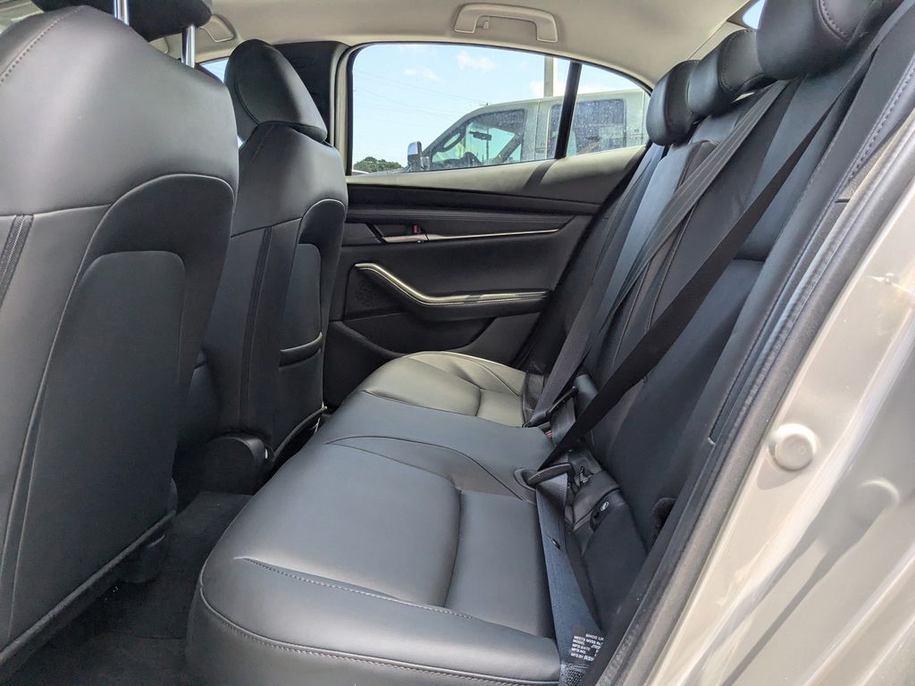 2025 Mazda Mazda3 Sedan 2.5 S Select Sport
