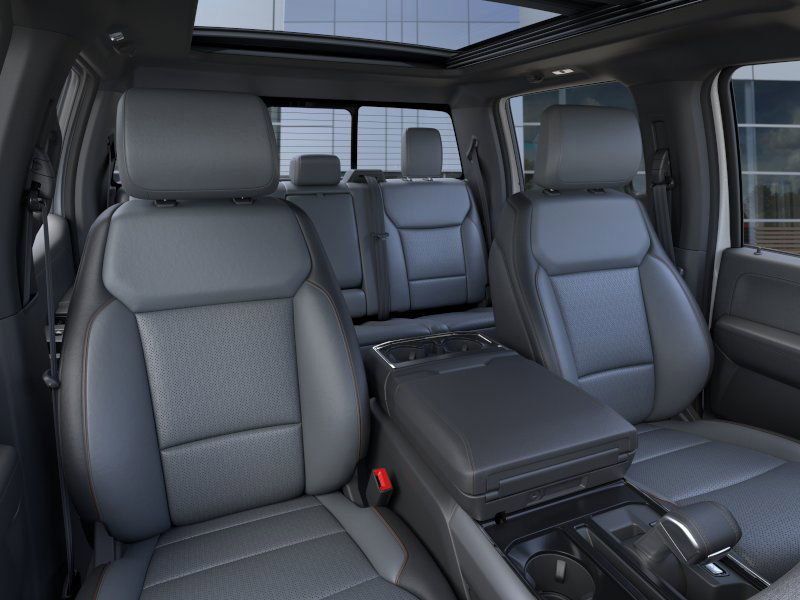 2025 Ford F-150 Lightning LARIAT