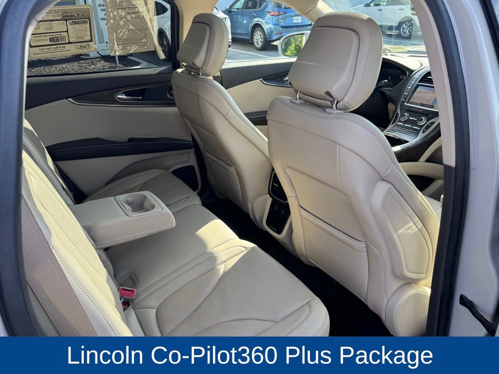 2020 Lincoln Nautilus Reserve