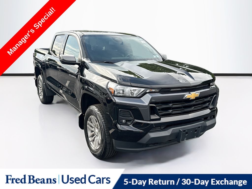Black 2023 Chevrolet Colorado Pickup Truck Four-Wheel Drive 8-Speed Automatic