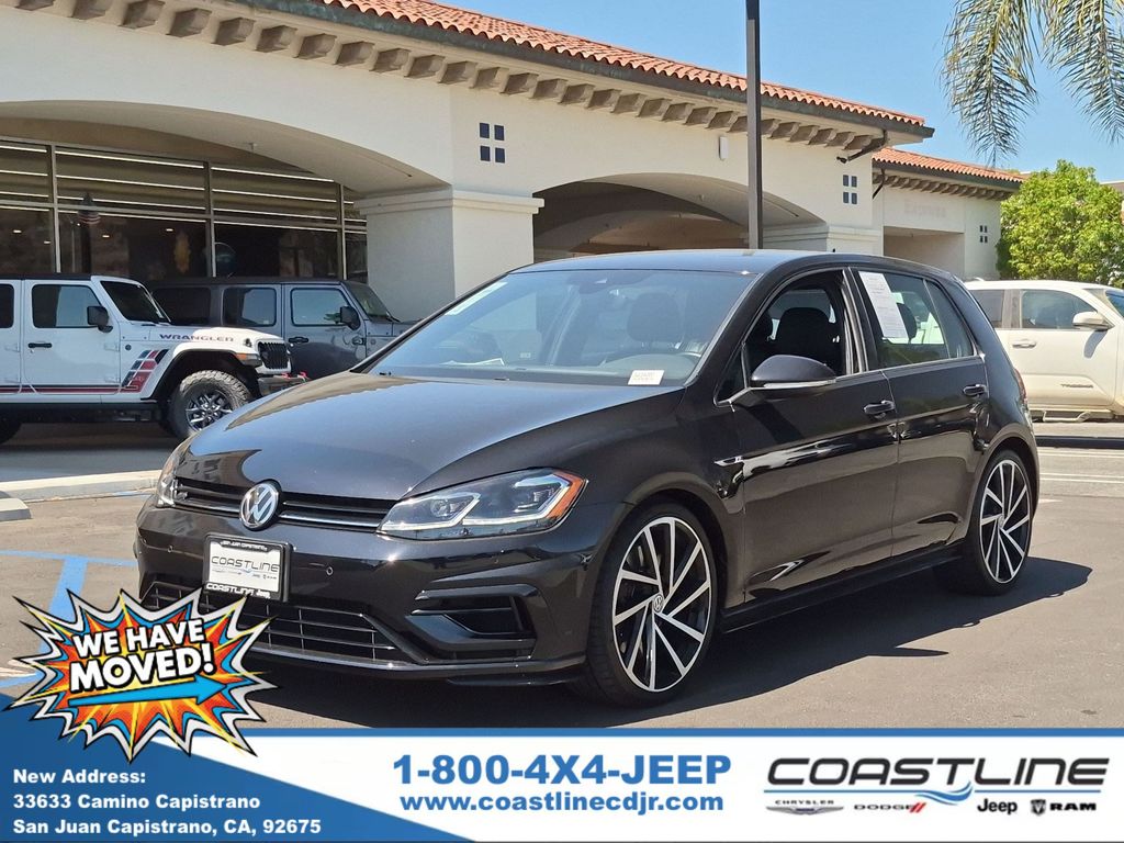 2018 Volkswagen Golf R 4-Door AWD