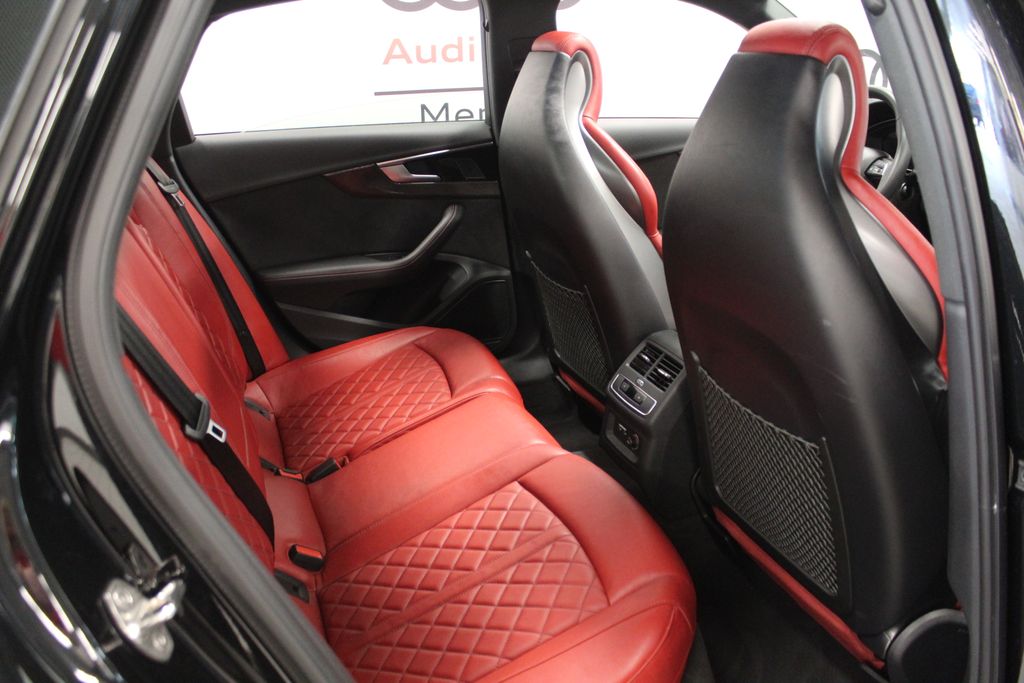 Thumbnail: 2023 Audi S4 - 31