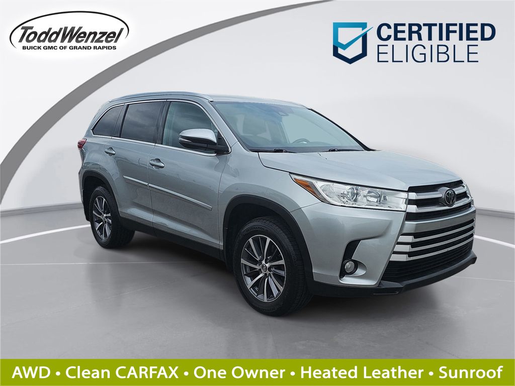 Celestial Silver Metallic 2019 Toyota Highlander XLE AWD SUV / Crossover All-Wheel Drive 8-Speed Automatic