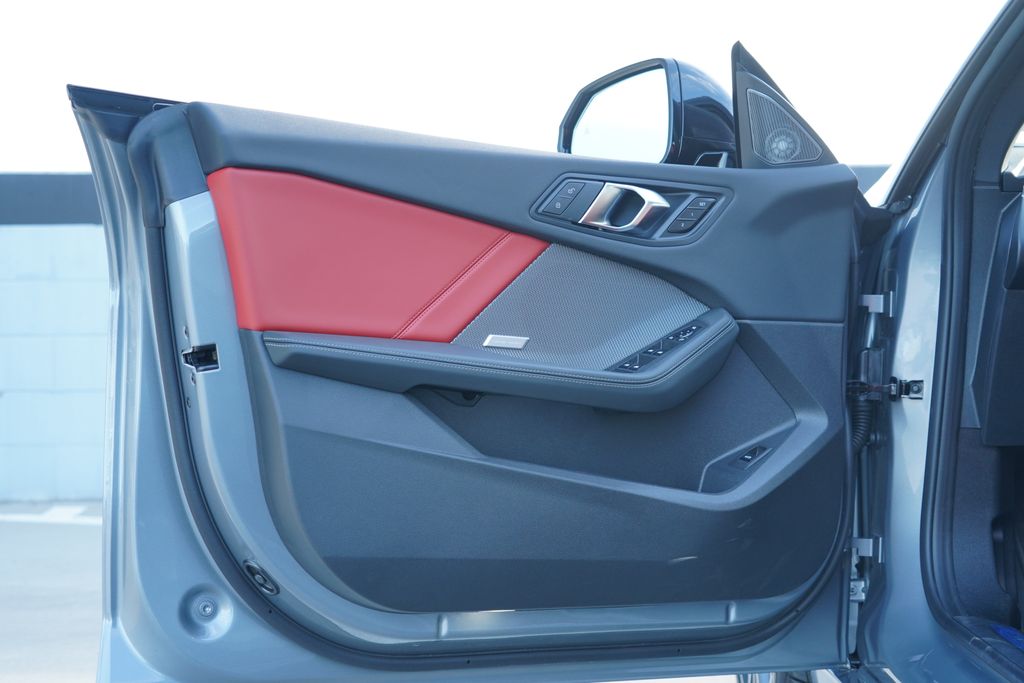 Thumbnail: 2026 BMW 2 Series - 9