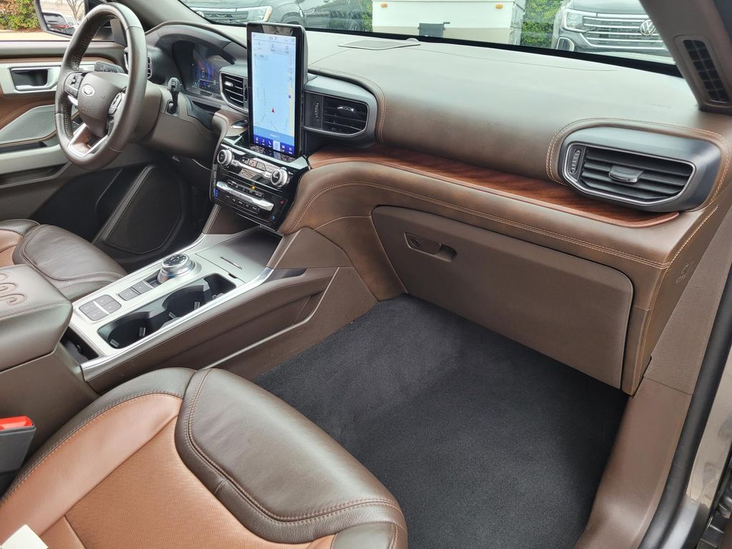 used 2022 Ford Explorer car, priced at $33,600