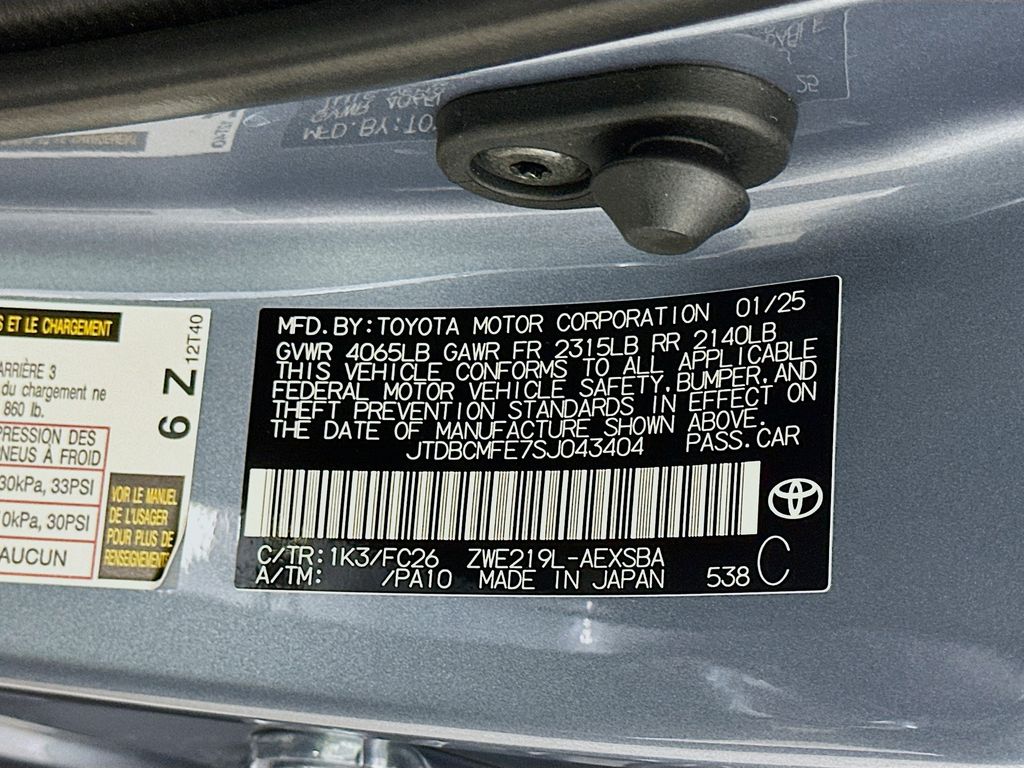 Thumbnail: 2025 Toyota Corolla - 32