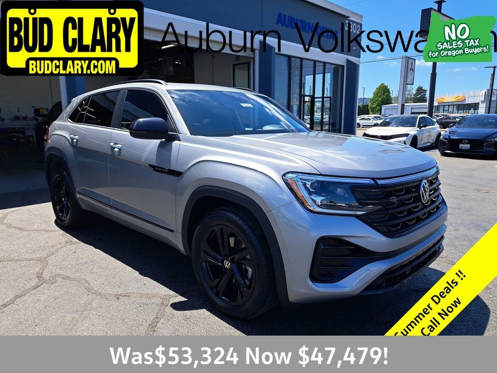 Silver Mist Metallic 2026 Volkswagen Atlas Cross Sport SUV / Crossover All-Wheel Drive 8-Speed Automatic