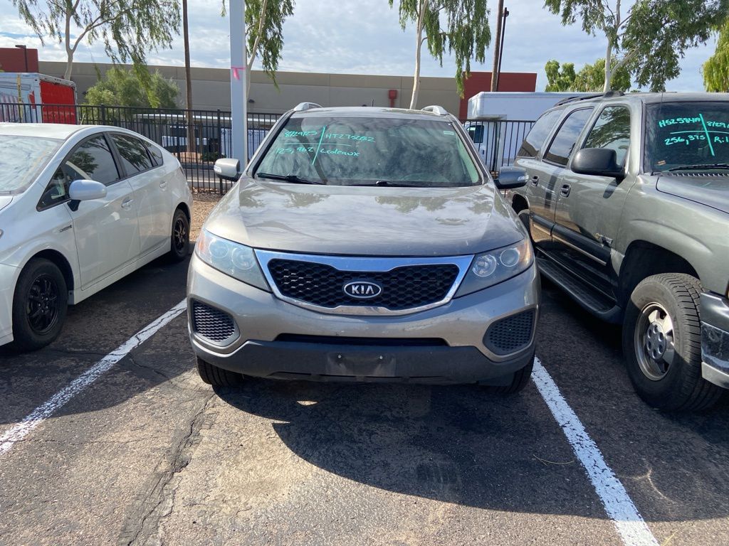 Thumbnail: 2013 Kia Sorento - 2