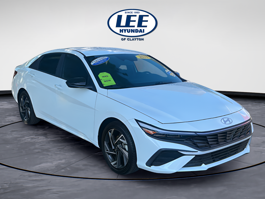 2025 Hyundai Elantra SEL Sport