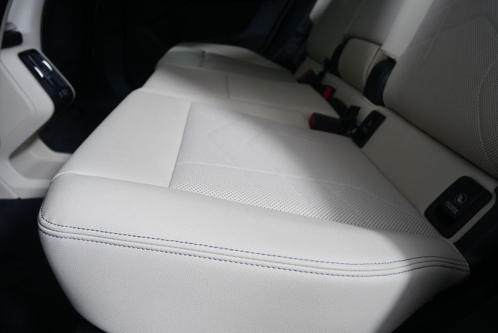 Thumbnail: 2023 BMW X1 - 14