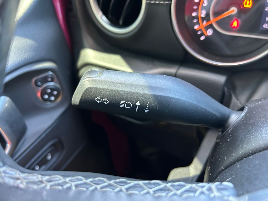 Thumbnail: 2022 Jeep Wrangler - 19