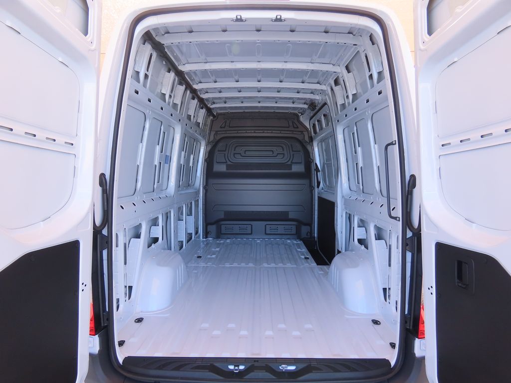 Thumbnail: 2026 Mercedes-Benz Sprinter - 27