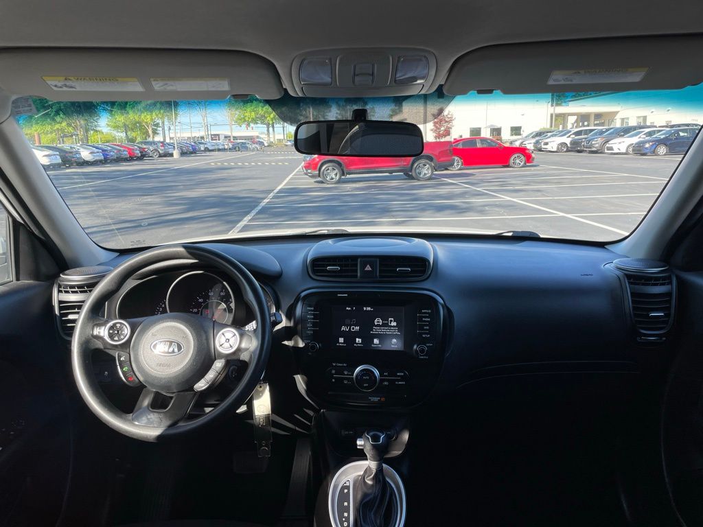 Thumbnail: 2018 Kia Soul - 10