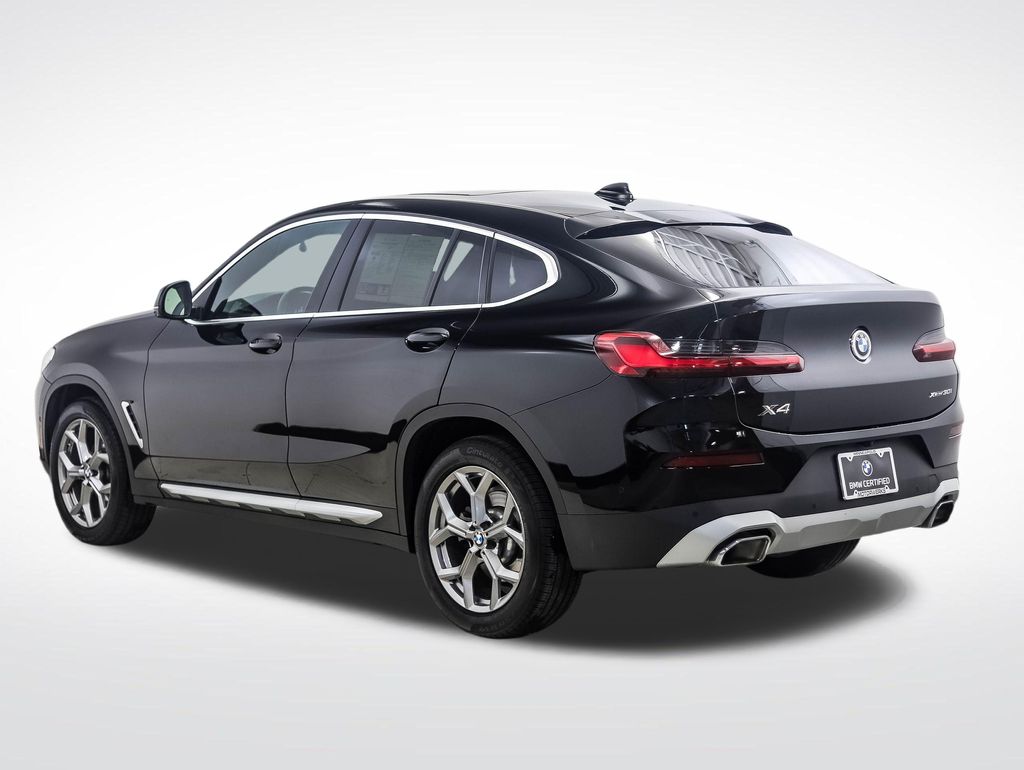 Thumbnail: 2023 BMW X4 - 3