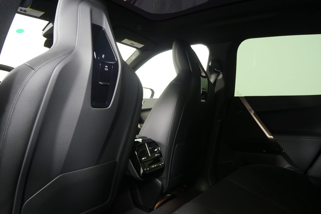 Thumbnail: 2026 BMW iX - 17