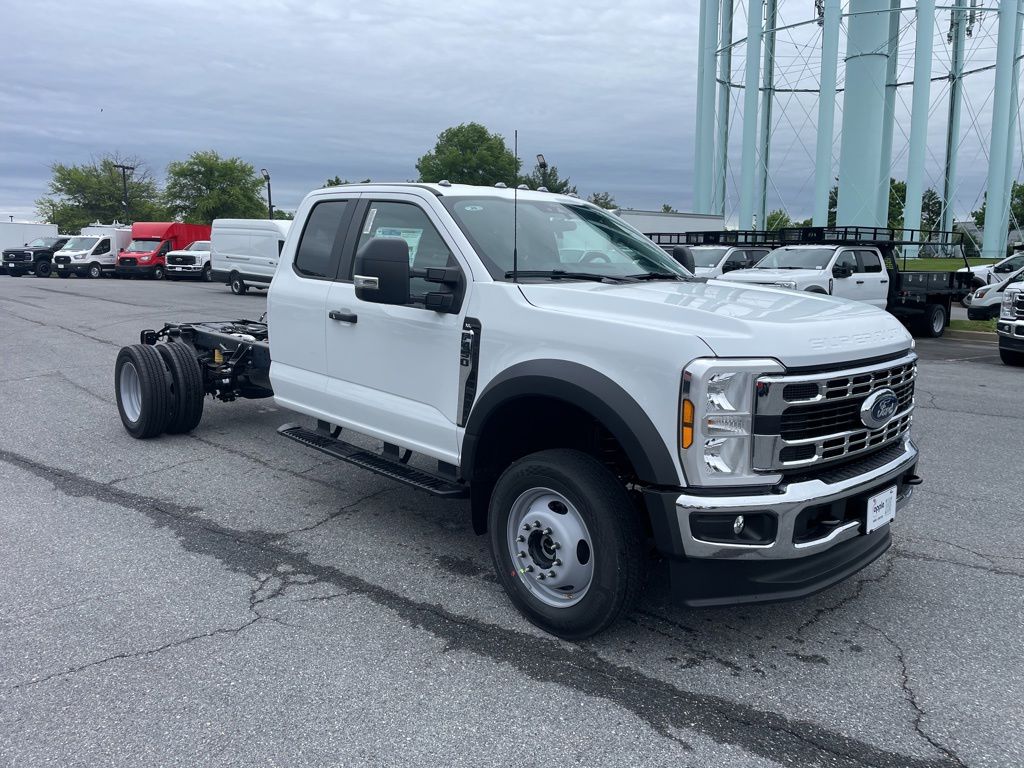 2026 Ford F-450 Chassis XL