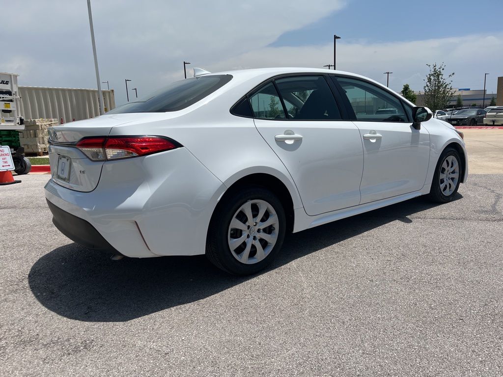 2023 Toyota Corolla LE 4