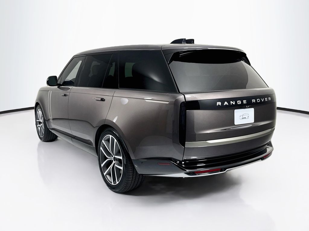Thumbnail: 2026 Land Rover Range Rover - 7