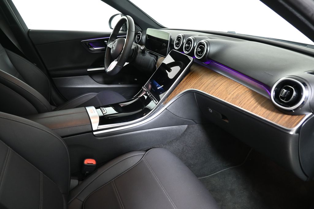 Thumbnail: 2025 Mercedes-Benz C-Class - 25